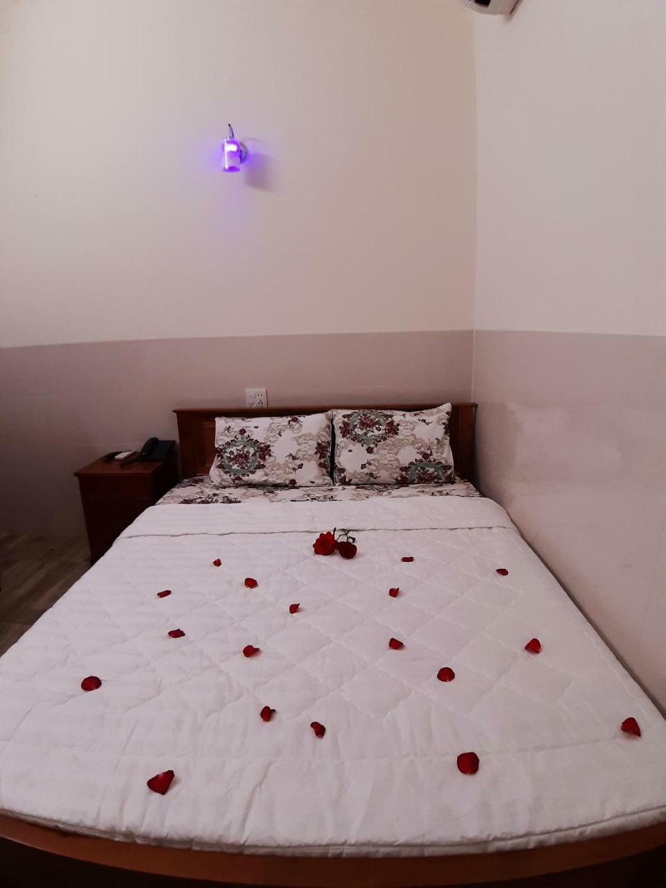 Hoang Yen Hostel Кантхо Екстер'єр фото